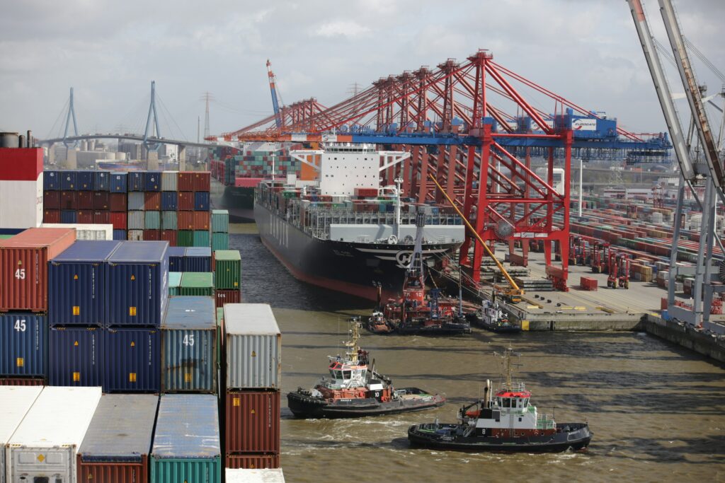 port images for delivery