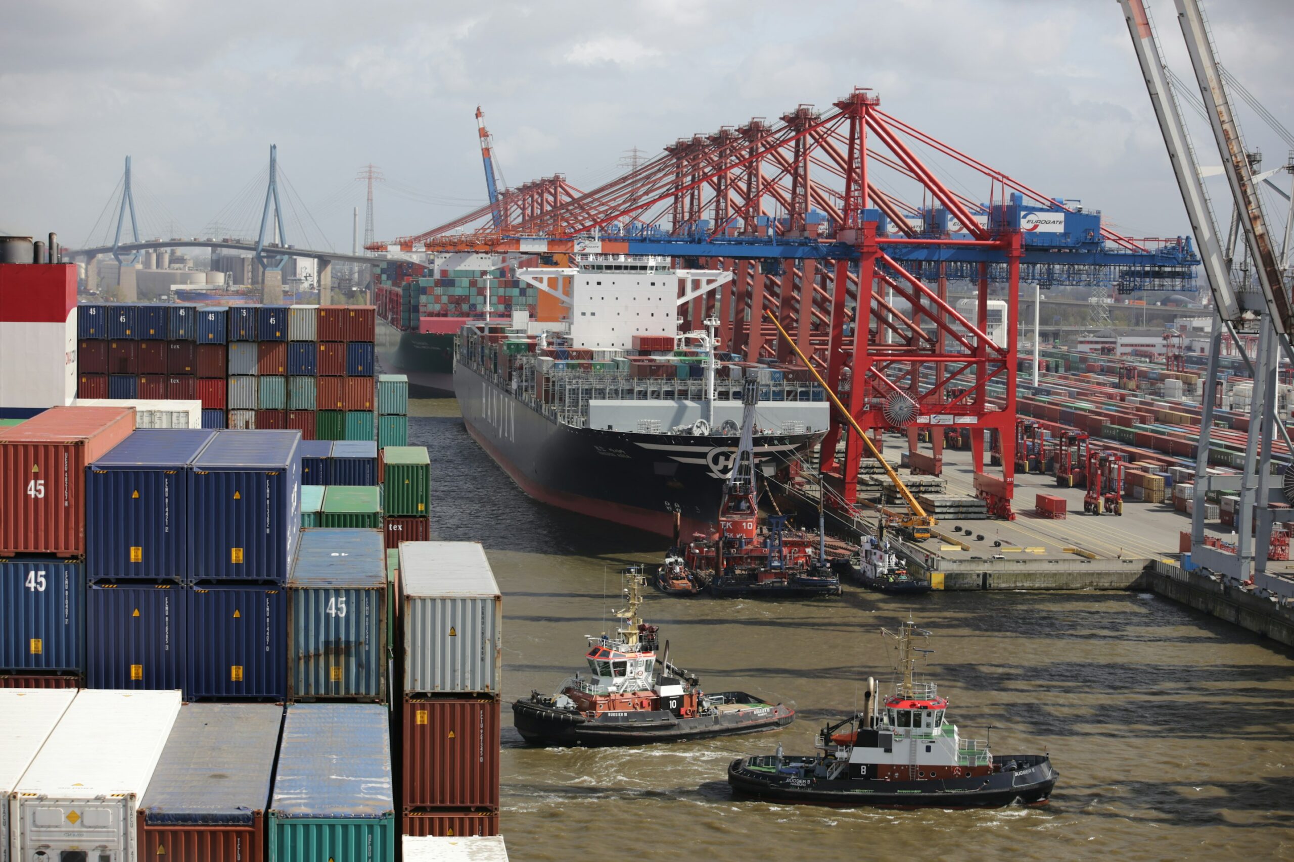 port images for delivery